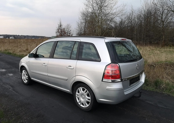 Opel Zafira cena 13900 przebieg: 243000, rok produkcji 2007 z Ryki małe 781